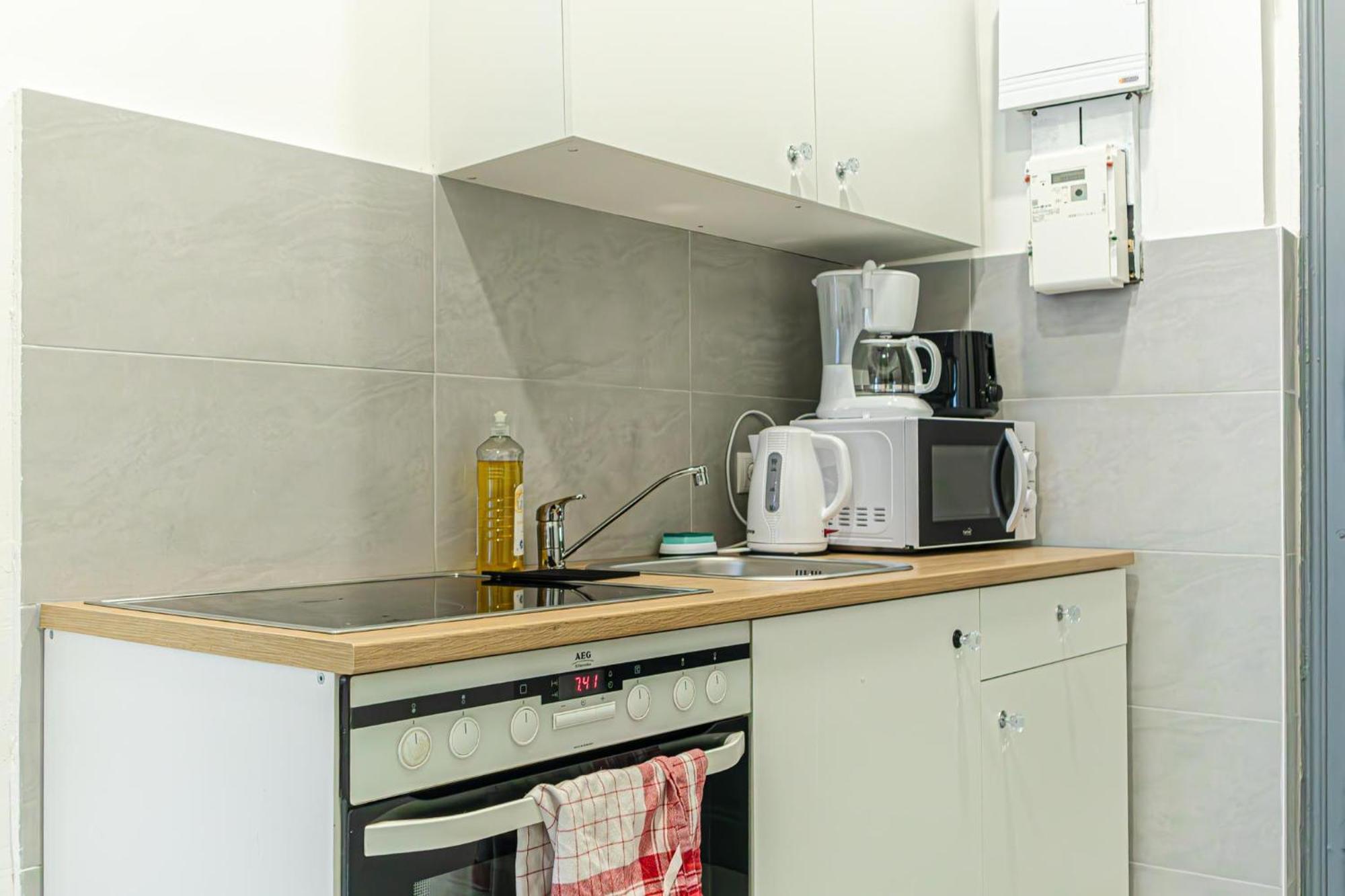 Stylish Studio Apartment Wiener Stadthalle Zewnętrze zdjęcie
